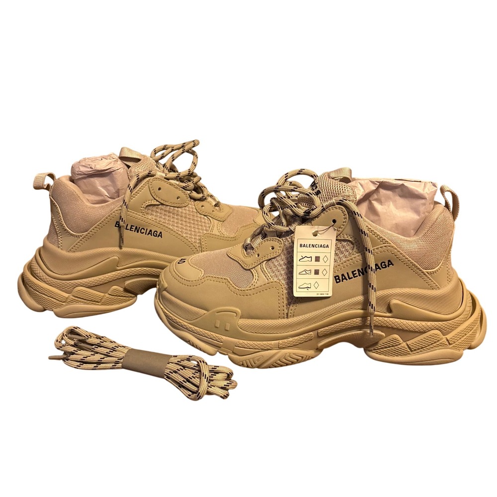 Balenciaga Triple S Men Leather Free Beige Sneakers Size 40 EUR - 7 USA